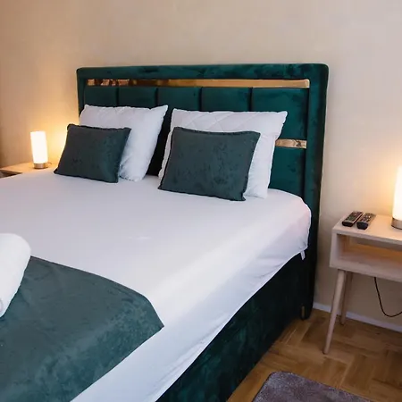 Lux 010 Appartement Pirot