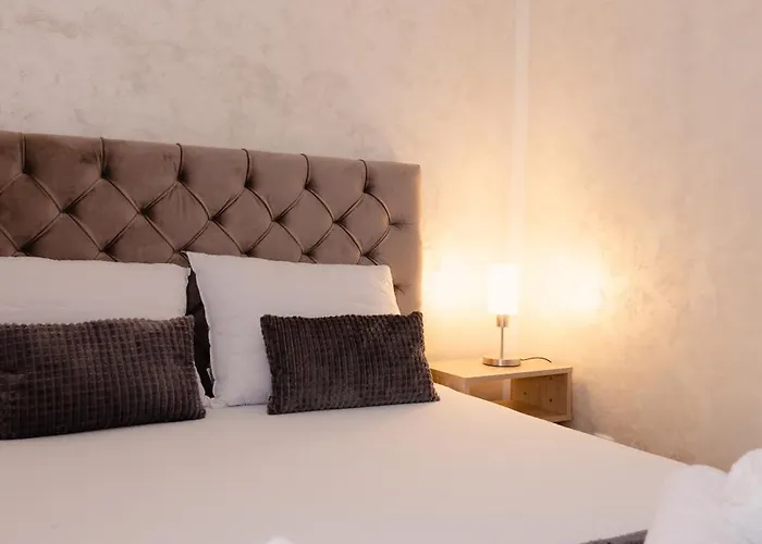 Lux 010 Lejlighed Pirot