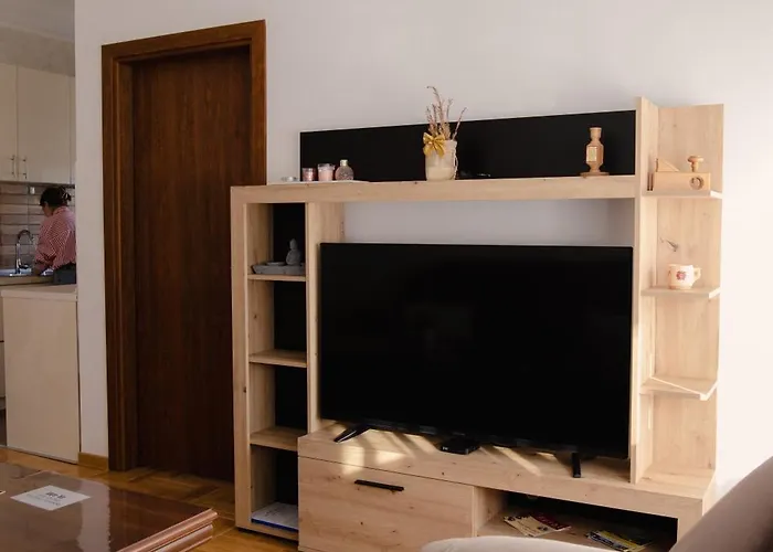 Lux 010 Lejlighed Pirot